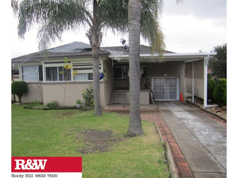 30 HENNESY CRESCENT, Shalvey NSW 2770