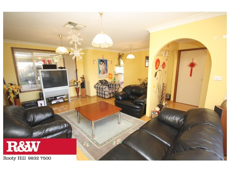 9 LE MERTON PLACE, Rooty Hill NSW 2766