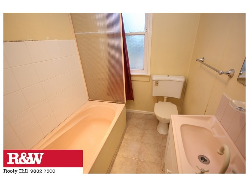 6 HINDEMITH AVENUE, Emerton NSW 2770