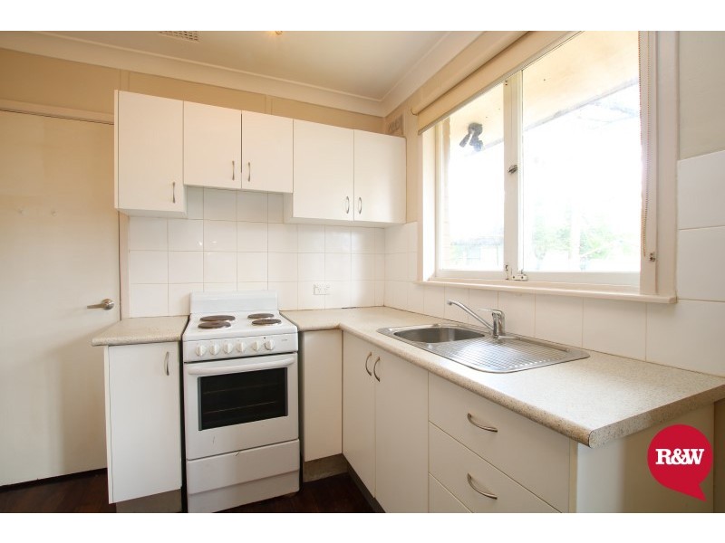 46 Waitaki Crescent, Lethbridge Park NSW 2770