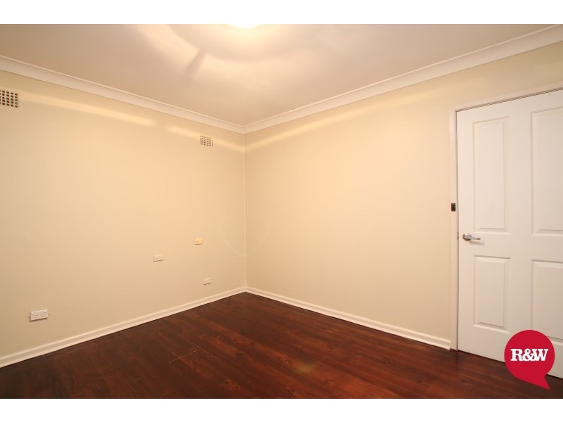 46 Waitaki Crescent, Lethbridge Park NSW 2770