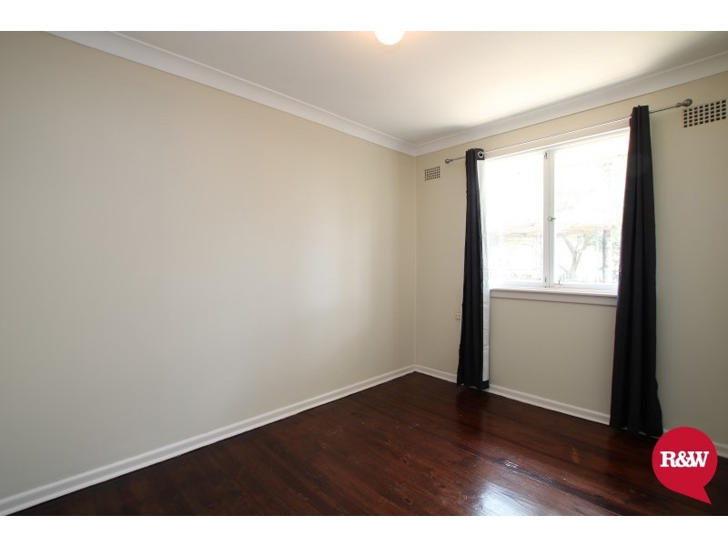 46 Waitaki Crescent, Lethbridge Park NSW 2770