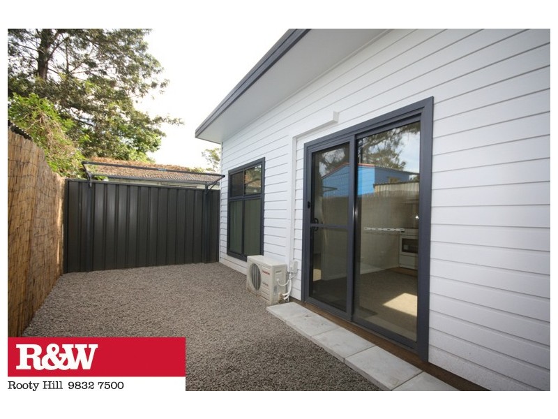 17A FORRESTER ROAD, Lethbridge Park NSW 2770