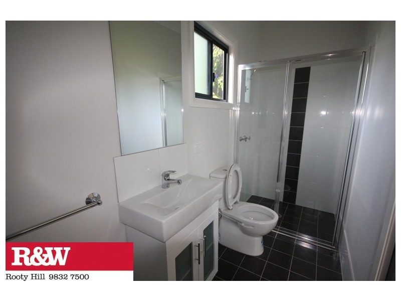 17A FORRESTER ROAD, Lethbridge Park NSW 2770