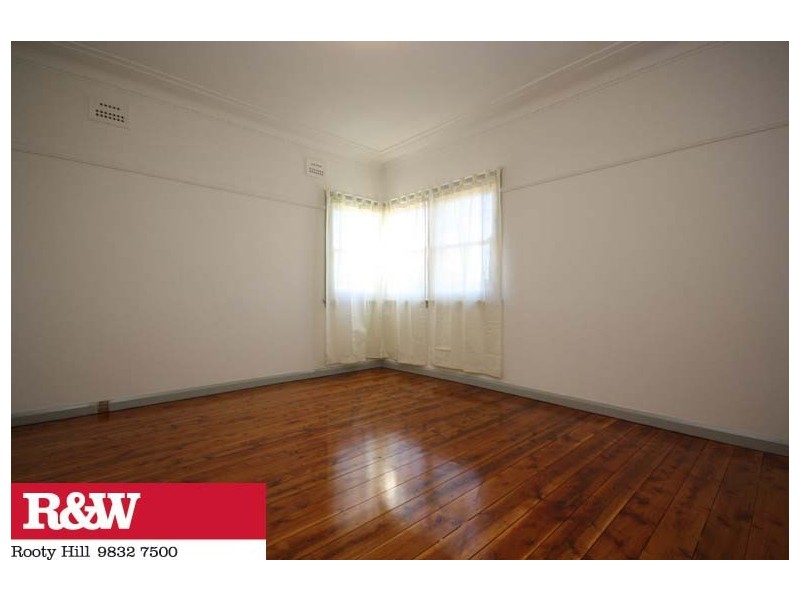 23B WARREGO STREET, North St Marys NSW 2760