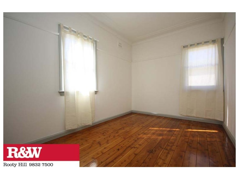 23B WARREGO STREET, North St Marys NSW 2760