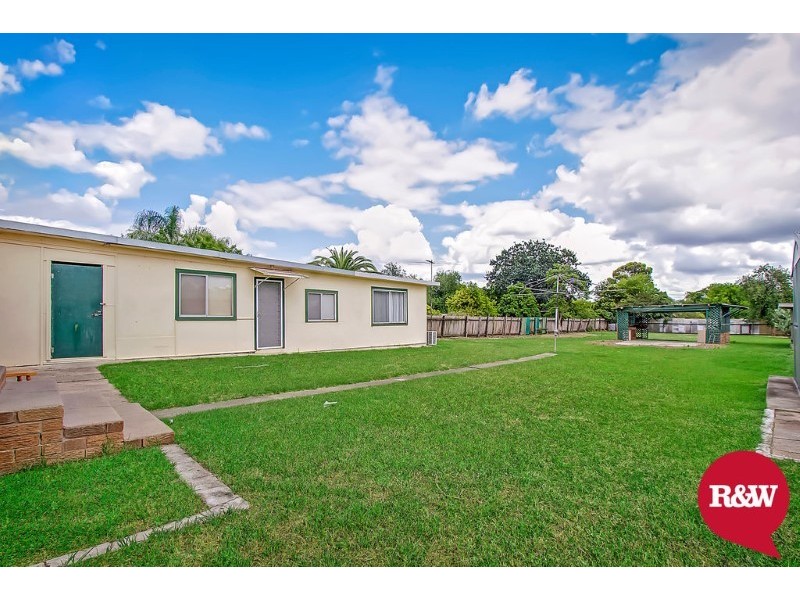 11 Dunsmore Street, Rooty Hill NSW 2766