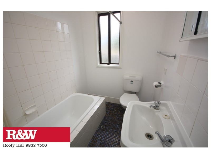 26 OLDAKER STREET, Doonside NSW 2767