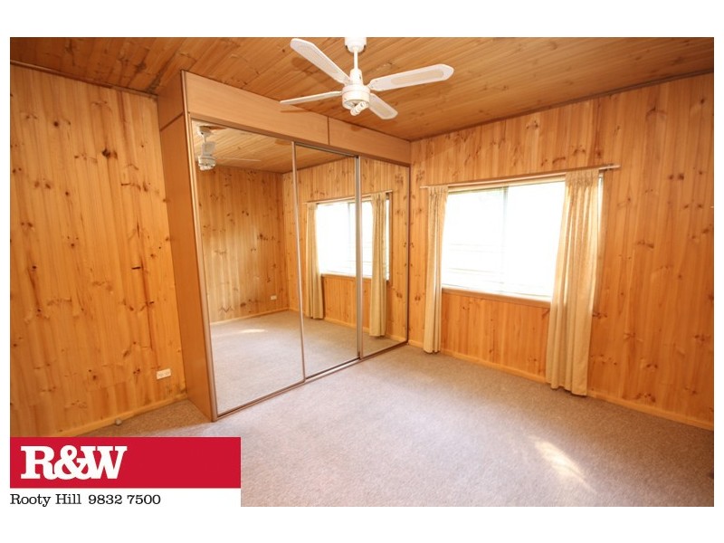 6 MINCHINBURY STREET, Eastern Creek NSW 2766