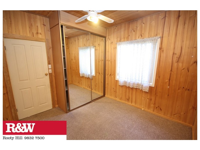 6 MINCHINBURY STREET, Eastern Creek NSW 2766