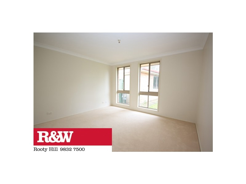 42 SIMMS ROAD, Oakhurst NSW 2761