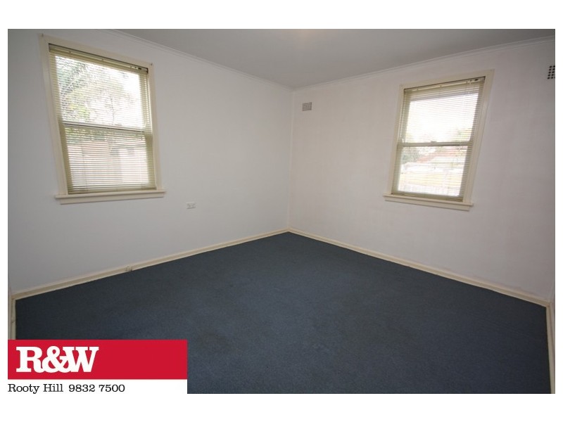 21 GOROKA STREET, Whalan NSW 2770