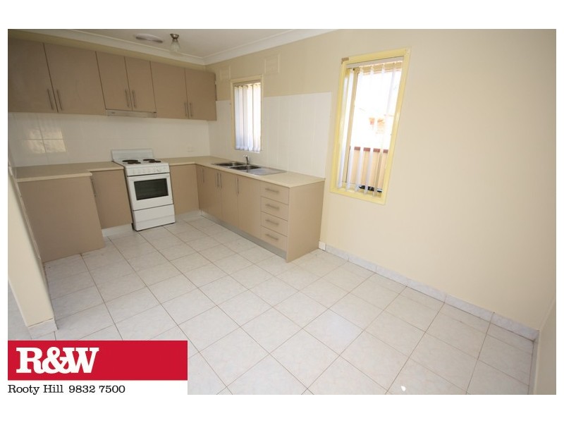 7 PALMYRA AVENUE, Lethbridge Park NSW 2770