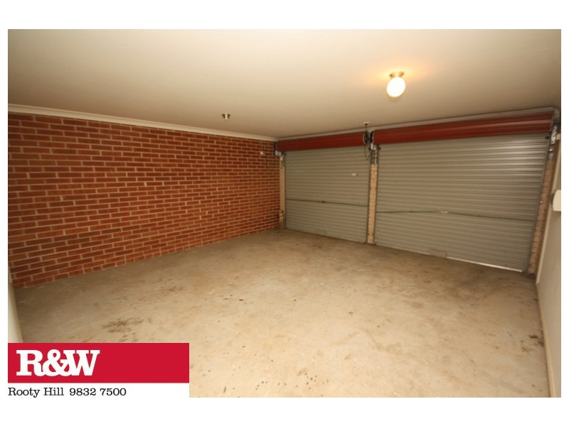 17 BOND PLACE, Oxley Park NSW 2760