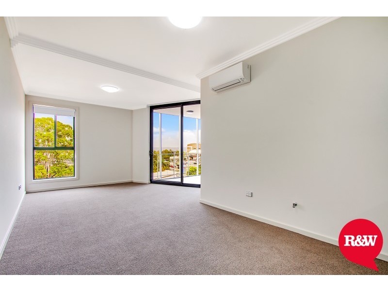 C401/48-56 Derby Street, Kingswood NSW 2747