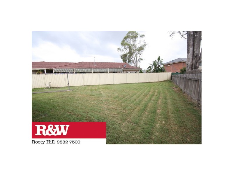 11 MAGYAR PLACE, Oakhurst NSW 2761