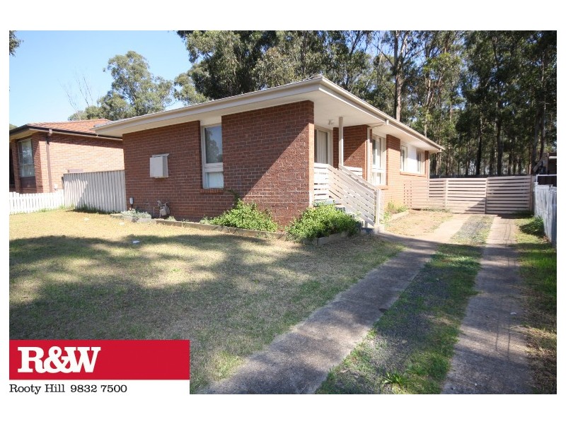 24 MANDOO DRIVE, Doonside NSW 2767