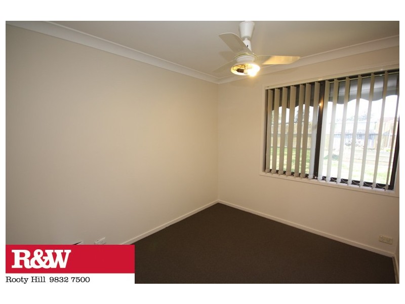 102 COLEBEE CRESCENT, Hassall Grove NSW 2761