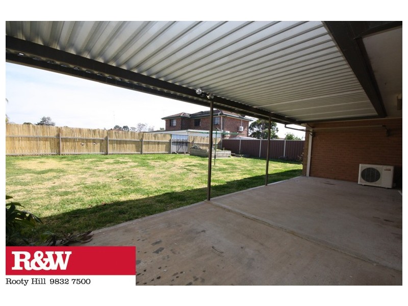 102 COLEBEE CRESCENT, Hassall Grove NSW 2761