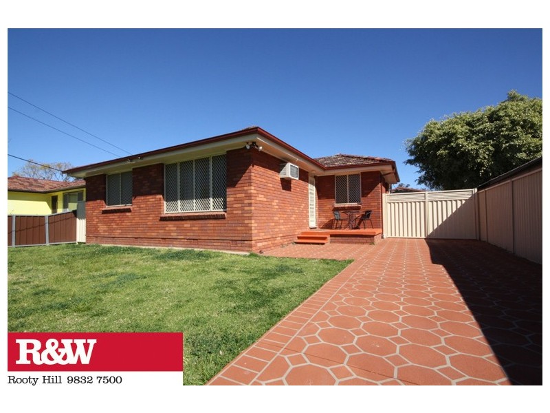 4 ELIZABETH STREET, Rooty Hill NSW 2766