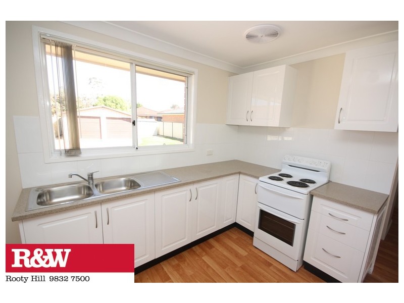 44 LYALL AVENUE, Dean Park NSW 2761