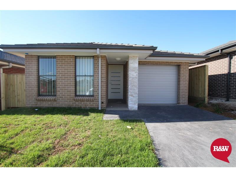 12 Twynam Place, Minto NSW 2566