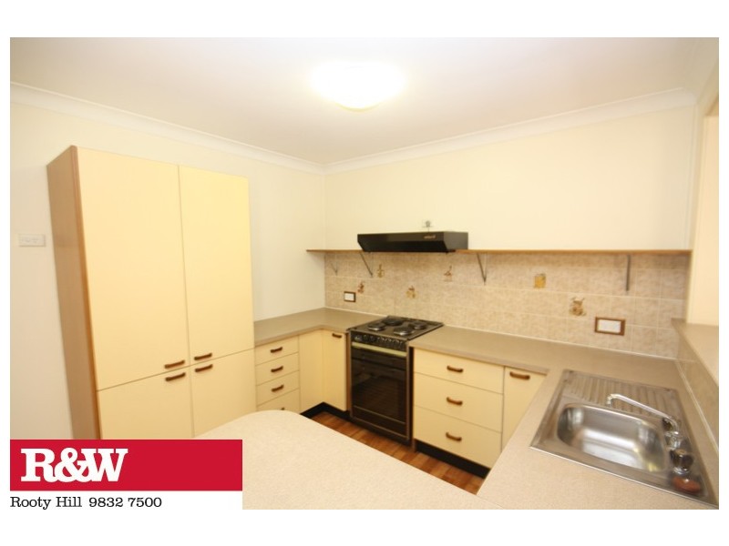 13 DR LAWSON PLACE, Rooty Hill NSW 2766
