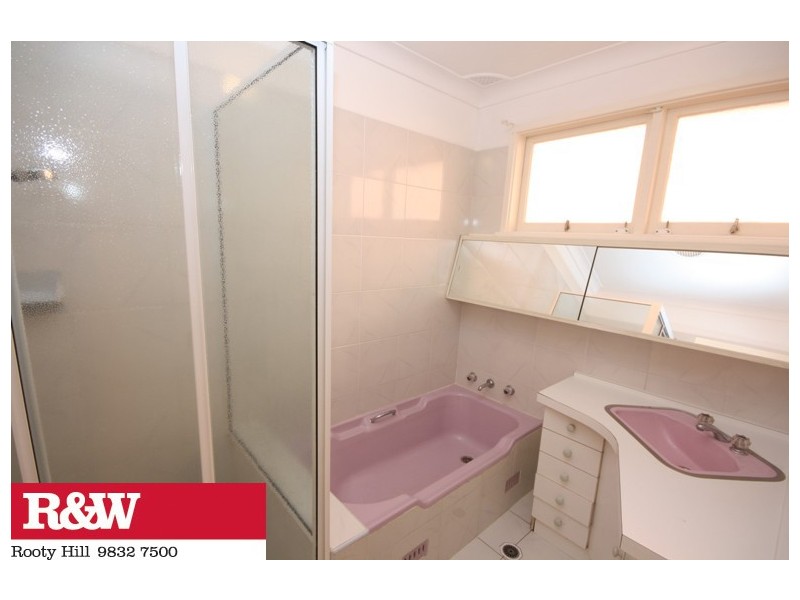 13 DR LAWSON PLACE, Rooty Hill NSW 2766