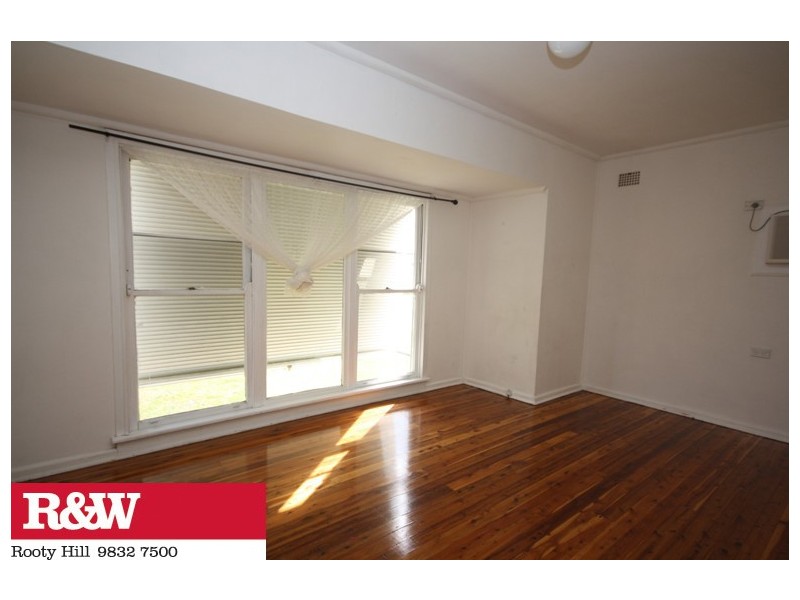 12 BIRCH STREET, St Marys NSW 2760