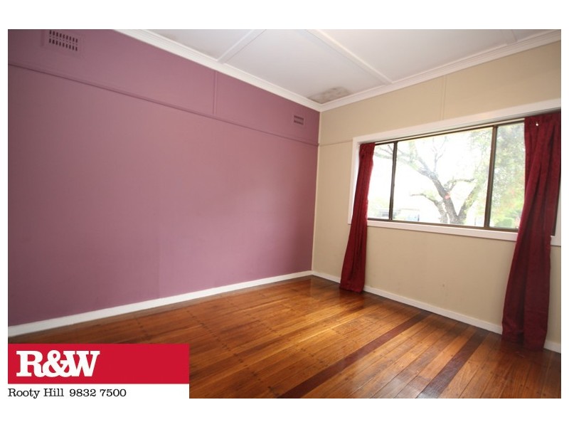 50 MAMRE ROAD, St Marys NSW 2760