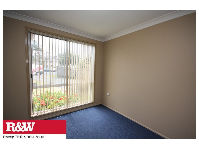 3 INGRID PLACE, Hassall Grove NSW 2761