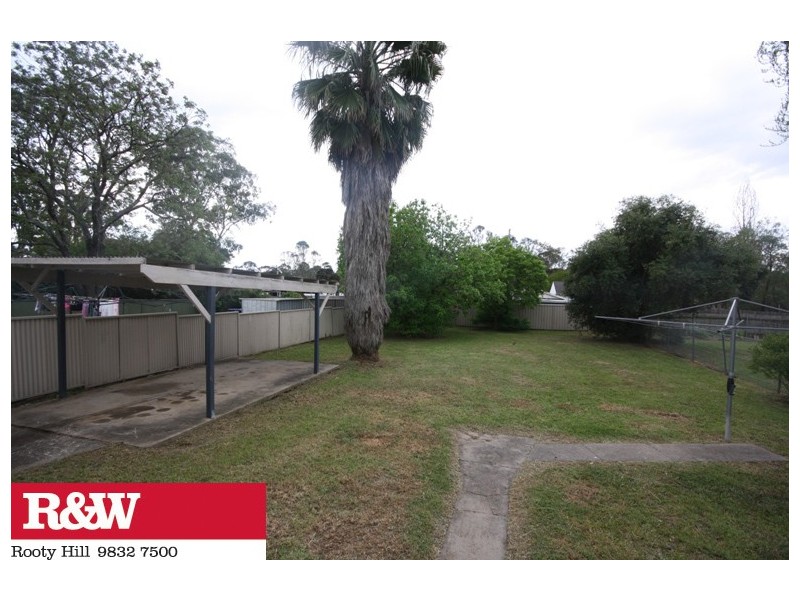 96 MAGNOLIA STREET, North St Marys NSW 2760