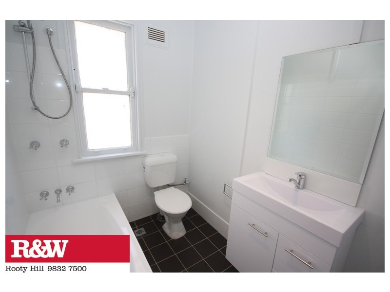 29 CEDAR CRESCENT, North St Marys NSW 2760