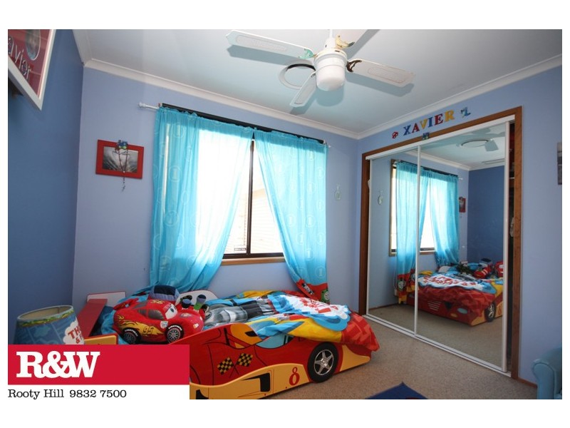 13 COOWARRA DRIVE, St Clair NSW 2759