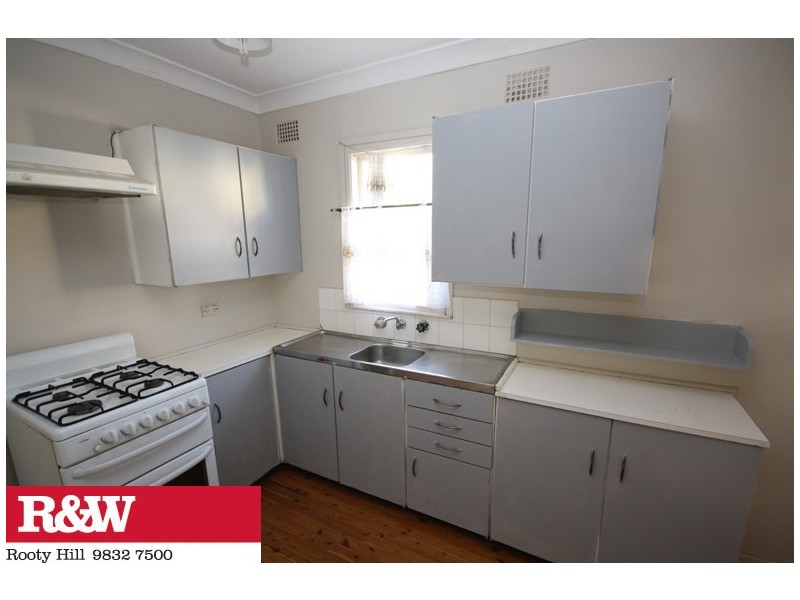 8 BLETCHLEY PLACE, Hebersham NSW 2770