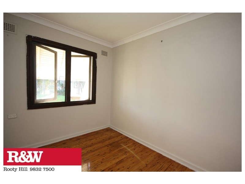 8 BLETCHLEY PLACE, Hebersham NSW 2770