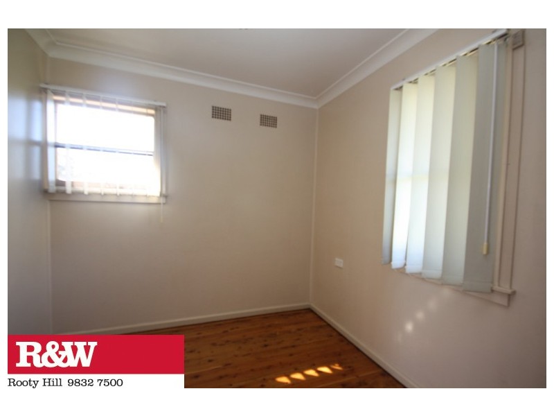 1 SIGLINGEN STREET, Emerton NSW 2770