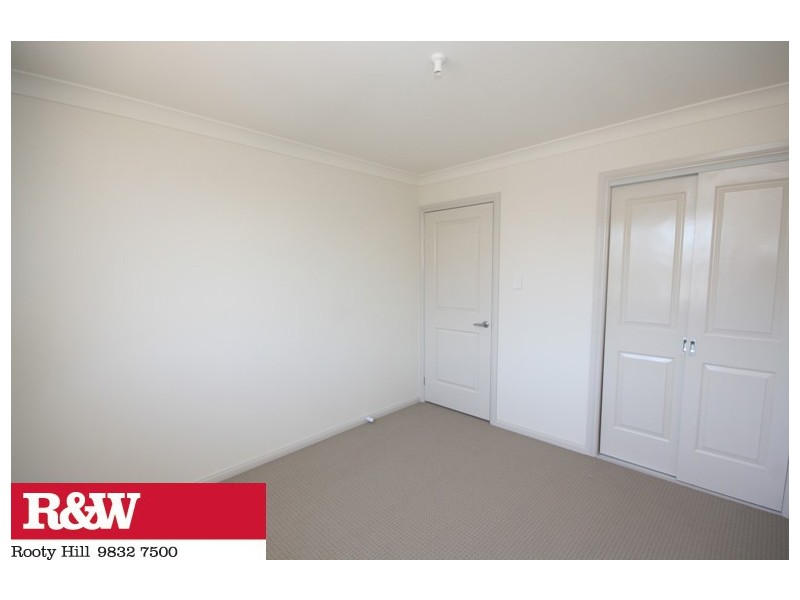 13B CASSAR PLACE, Oakhurst NSW 2761