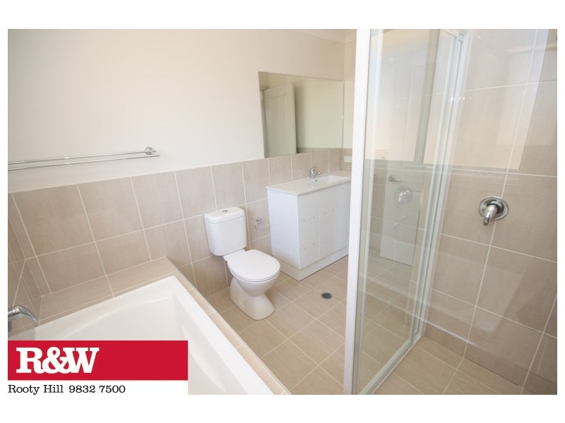 13B CASSAR PLACE, Oakhurst NSW 2761