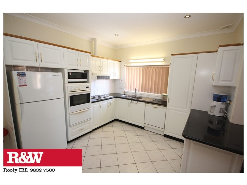 44 BRISBANE STREET, Oxley Park NSW 2760