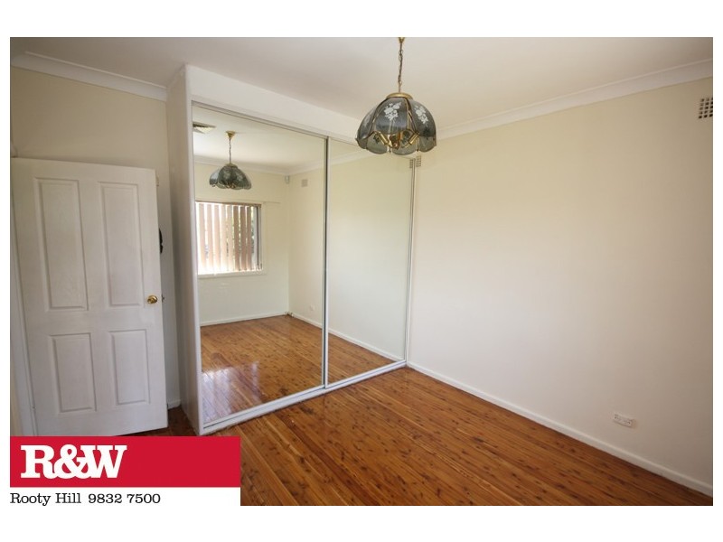 44 BRISBANE STREET, Oxley Park NSW 2760