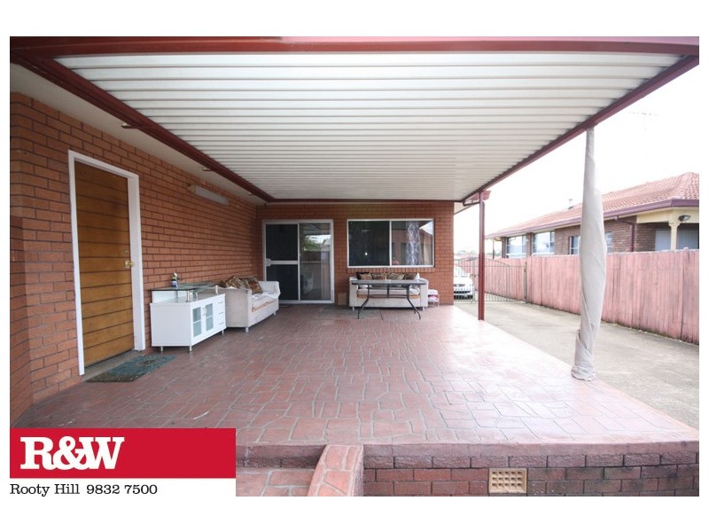 44 BRISBANE STREET, Oxley Park NSW 2760