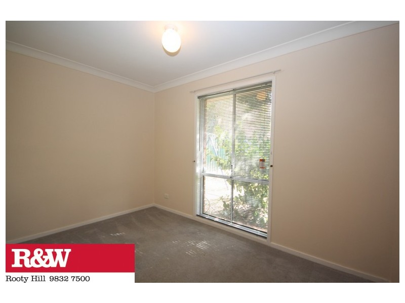 18 ATHENS AVENUE, Hassall Grove NSW 2761
