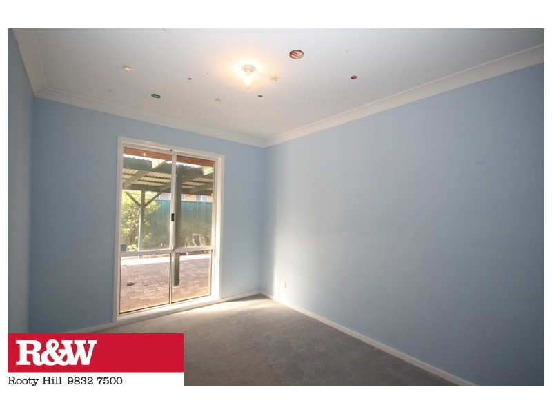 18 ATHENS AVENUE, Hassall Grove NSW 2761