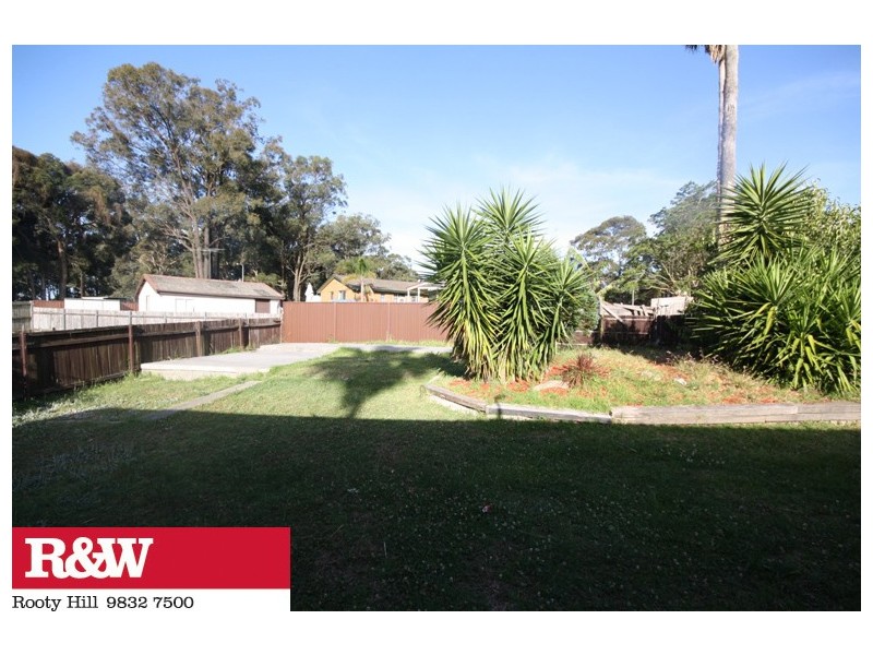 203 HILLEND ROAD, Doonside NSW 2767