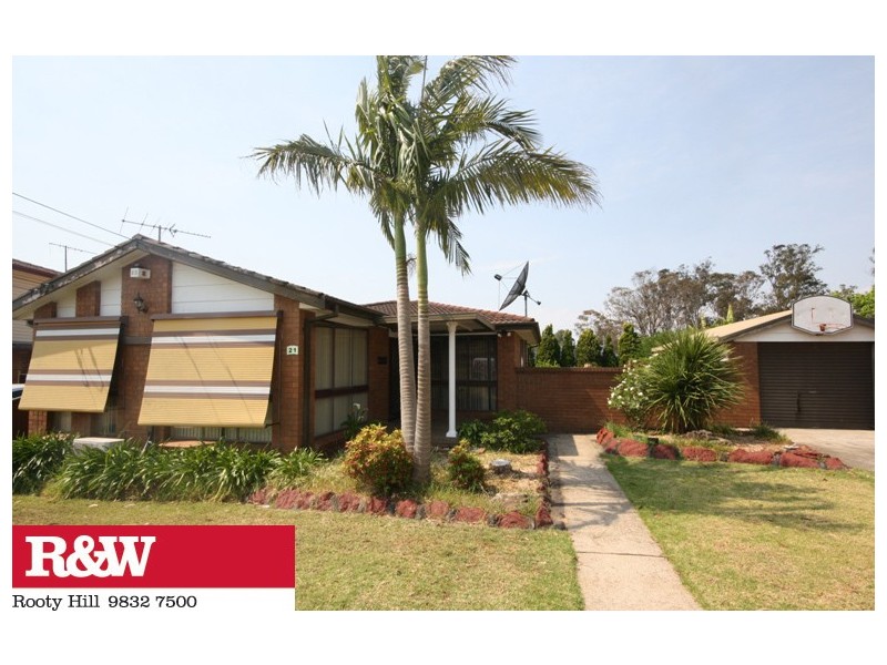 21 TARANA CRESCENT, Dharruk NSW 2770