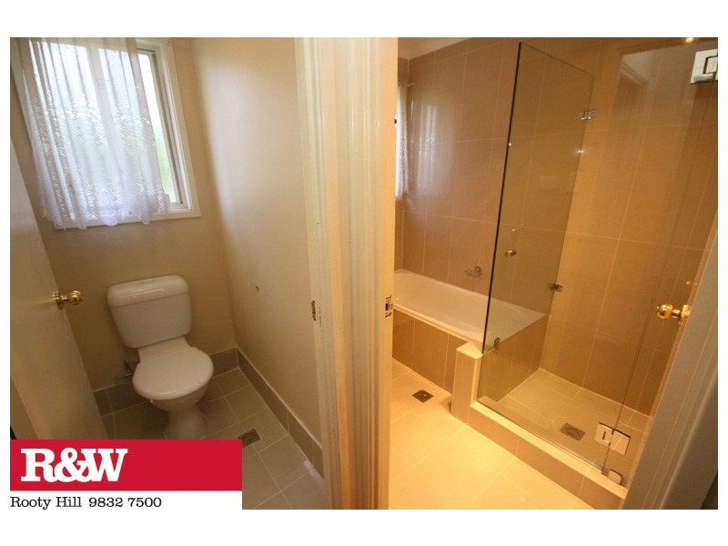 21 TARANA CRESCENT, Dharruk NSW 2770