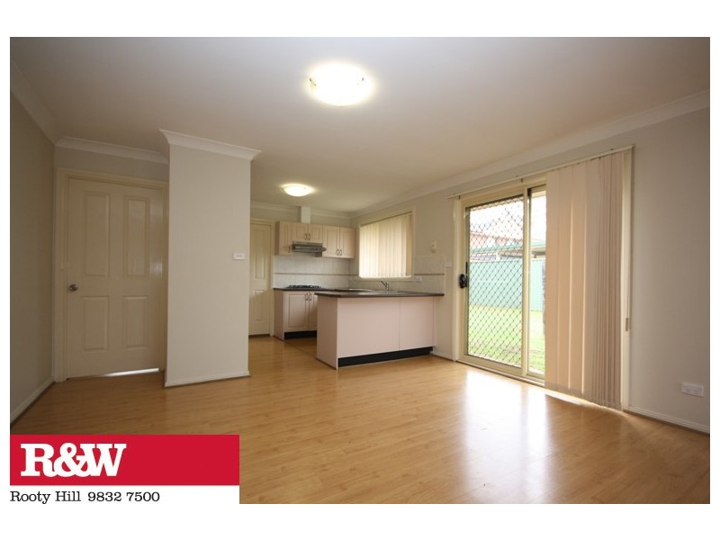 9 GLENROBEN PLACE, Mount Druitt NSW 2770