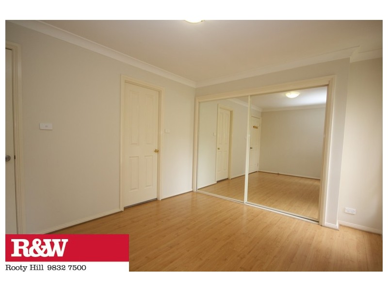 9 GLENROBEN PLACE, Mount Druitt NSW 2770