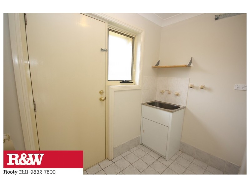 9 GLENROBEN PLACE, Mount Druitt NSW 2770